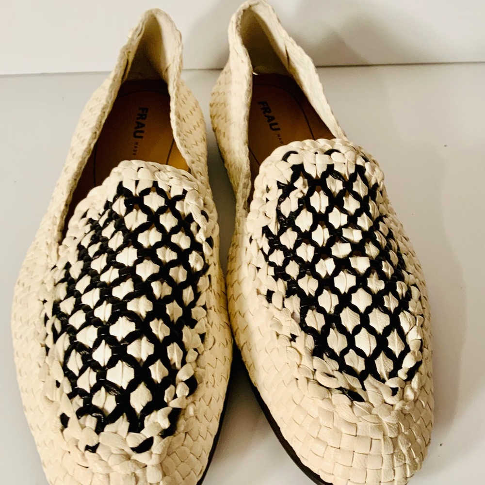 FRAU Woven Cream and Black Loafers